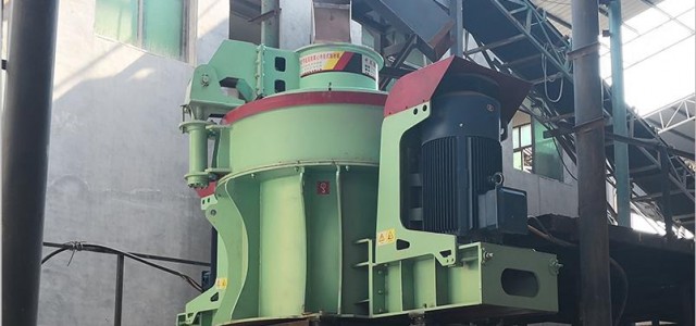 中美沃力機械現在置辦一套大型制砂機需要多少錢？