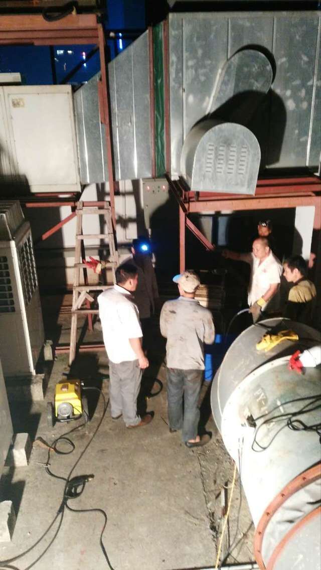 勤建實業供應服務周到的油煙管道清潔，當地的油煙管道清潔